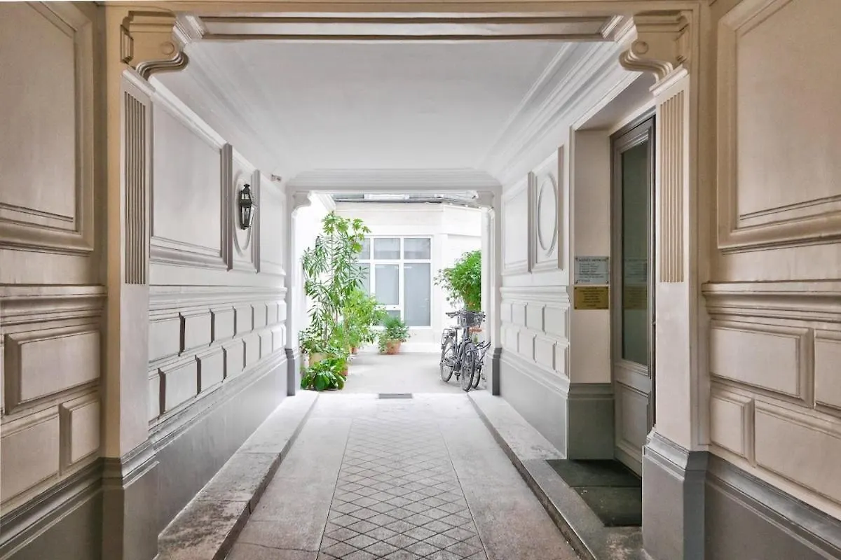 Appartement Lovely Studio Place De La Bastille Paris