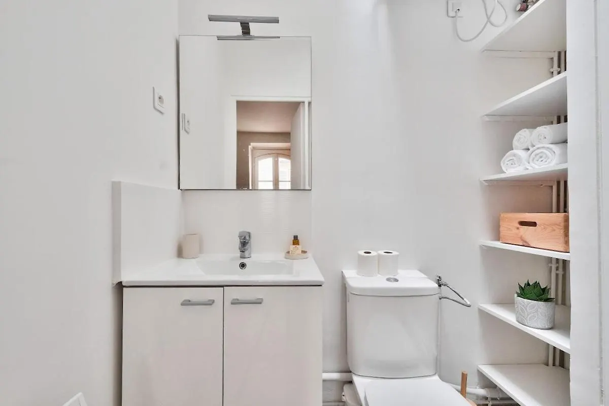 Lovely Studio Place De La Bastille Paris 0*,  France